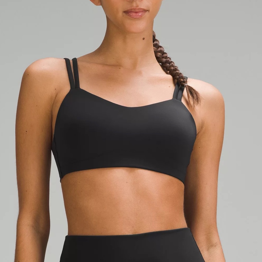Lululemon like a cloud bra *light support B/C cup - black